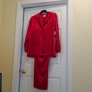 Ambrielle women's red silky pajamas